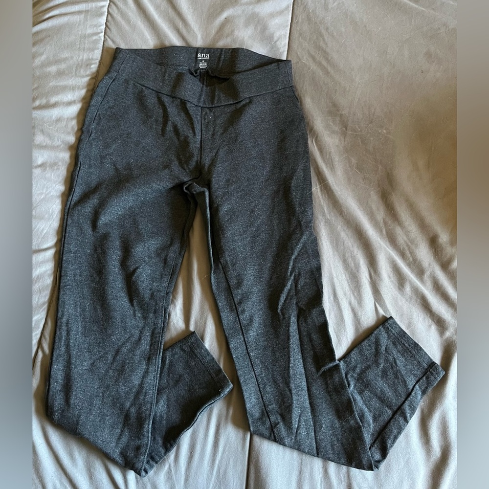 a.n.a size Small Leggings